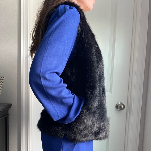 TOPSHOP Fur Vest - Picture 3 of 12